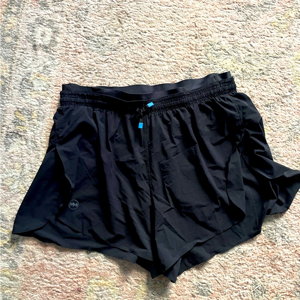 janji multitool 3” shorts, size medium